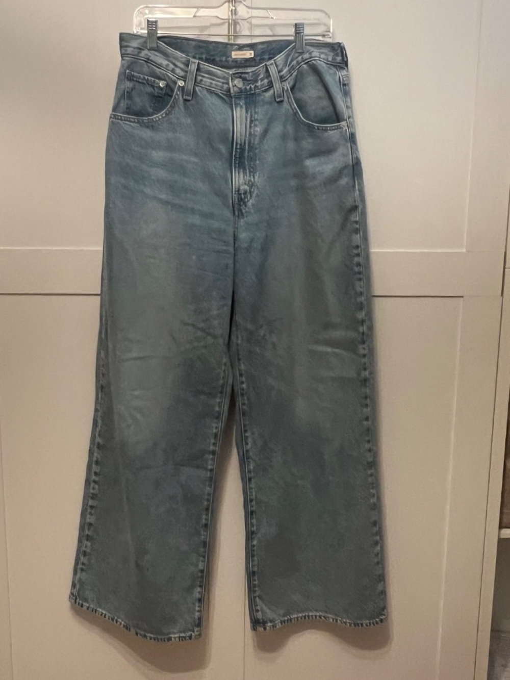 Levi's Cinch Baggy Jeans Size 31 High Rise Wide Leg Light Wash 100% Cotton
